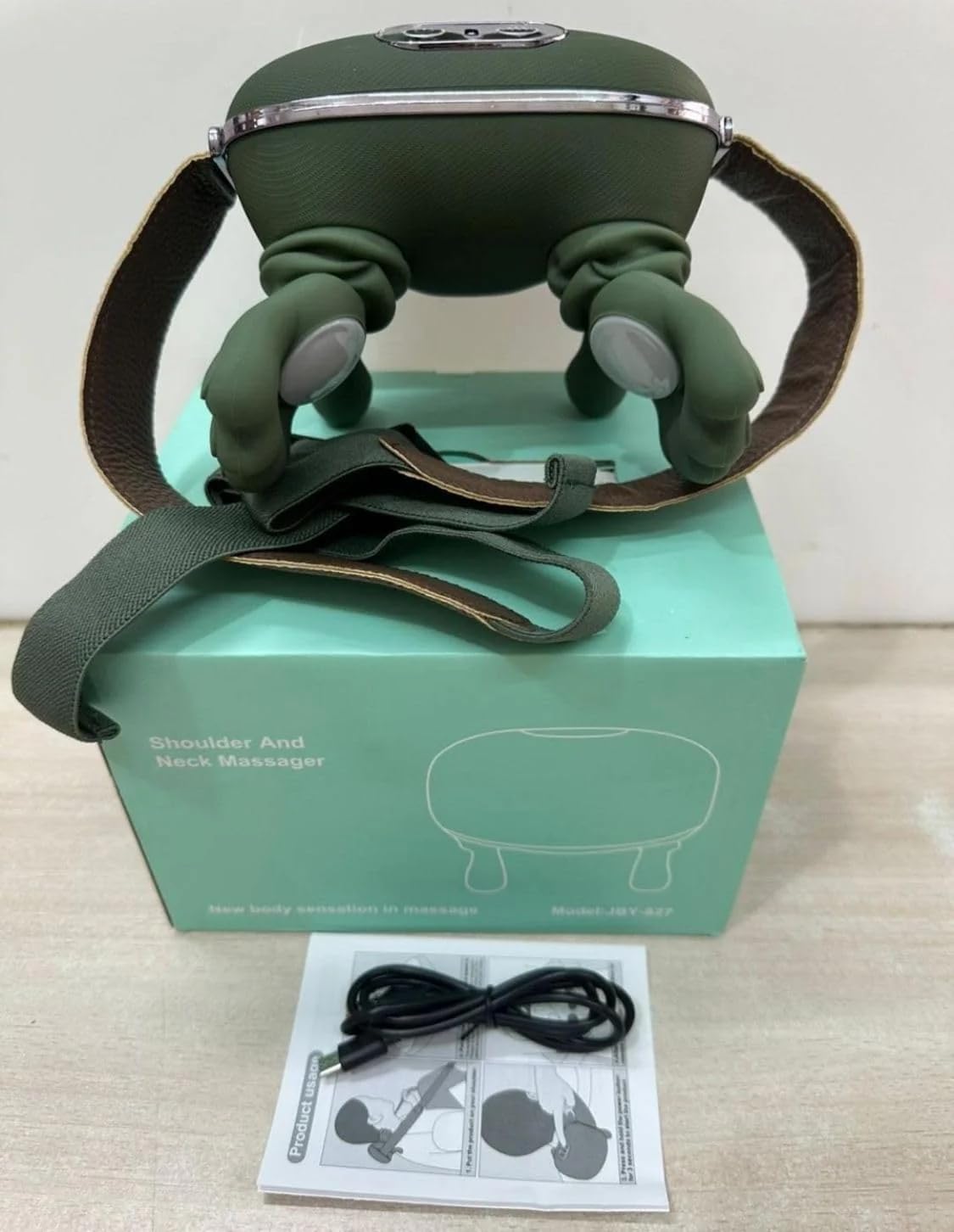 JBY-827 NECK & SHOULDER MASSAGER