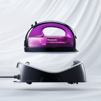PCSI WL-41 PANASONIC CORDLESS STEAM IRON.